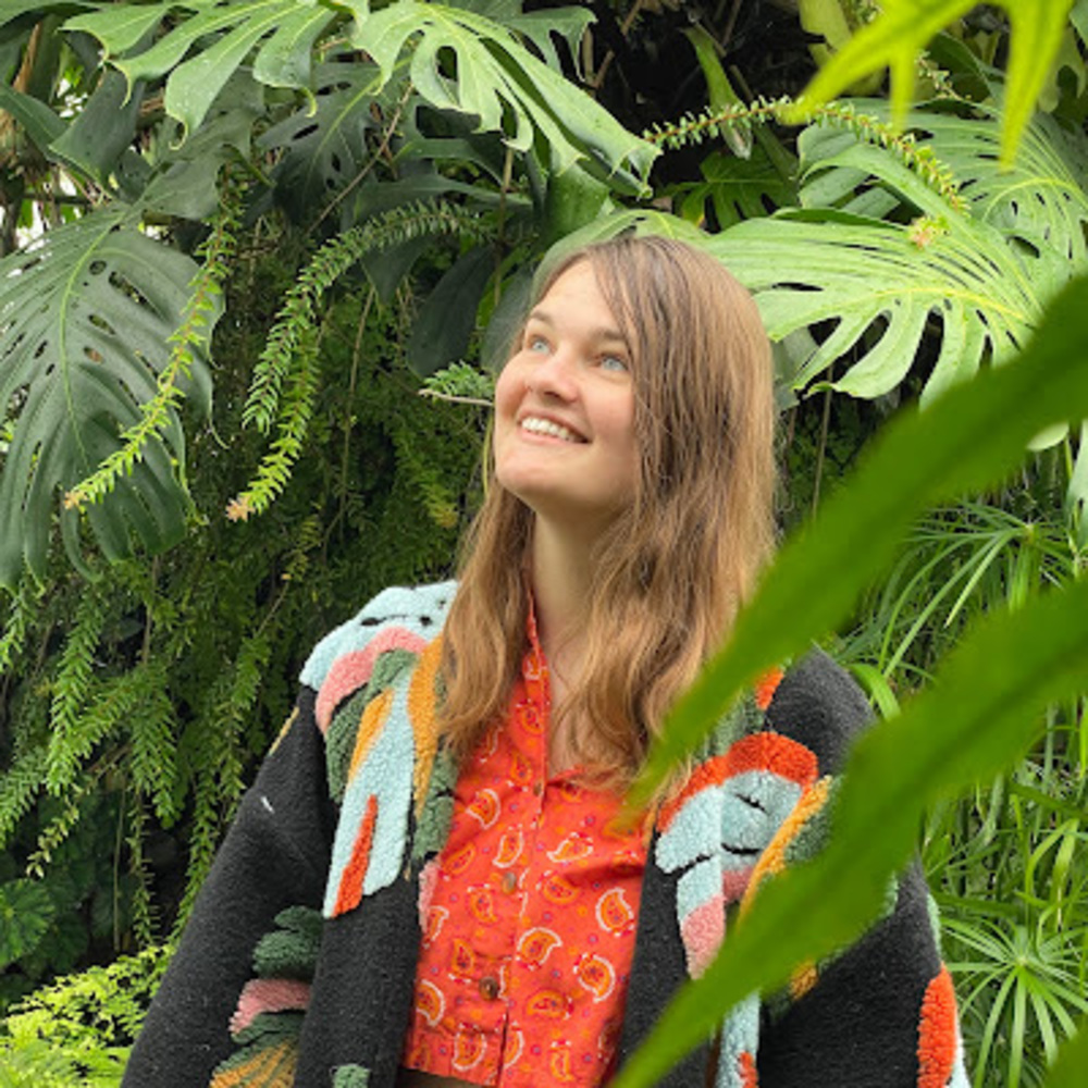 Meet your Posher, Stephanie